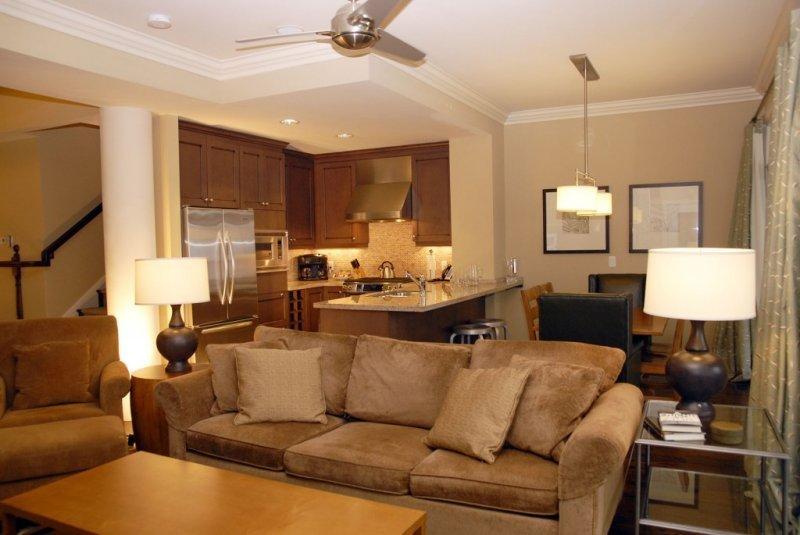 Touchstone Resort On Lake Muskoka Брейсбридж Екстериор снимка