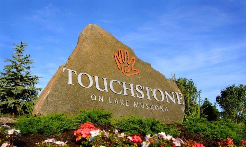 Touchstone Resort On Lake Muskoka Брейсбридж Екстериор снимка